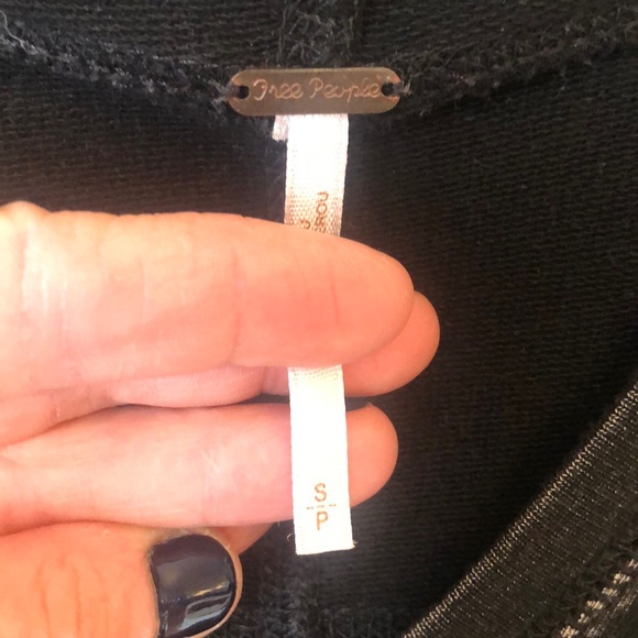 NWOT ✨FREE PEOPLE ✨ slouchy, soft  gray hoodie 🤍 - Picture 6 of 8